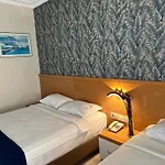 Serenity Hotel