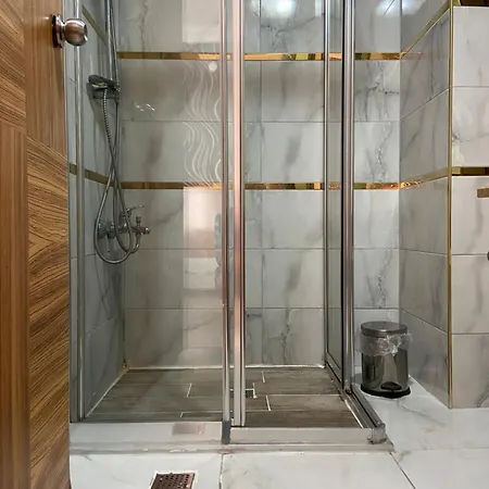 Hotell Serenity