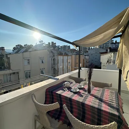 Hotell Serenity