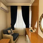 Hotel Serenity