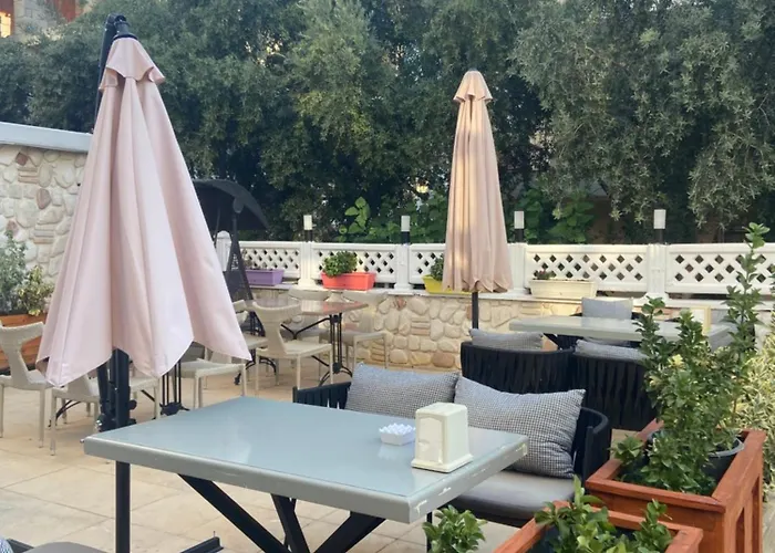 Serenity Hotel 3*