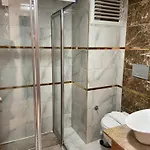Serenity Hotel 3*